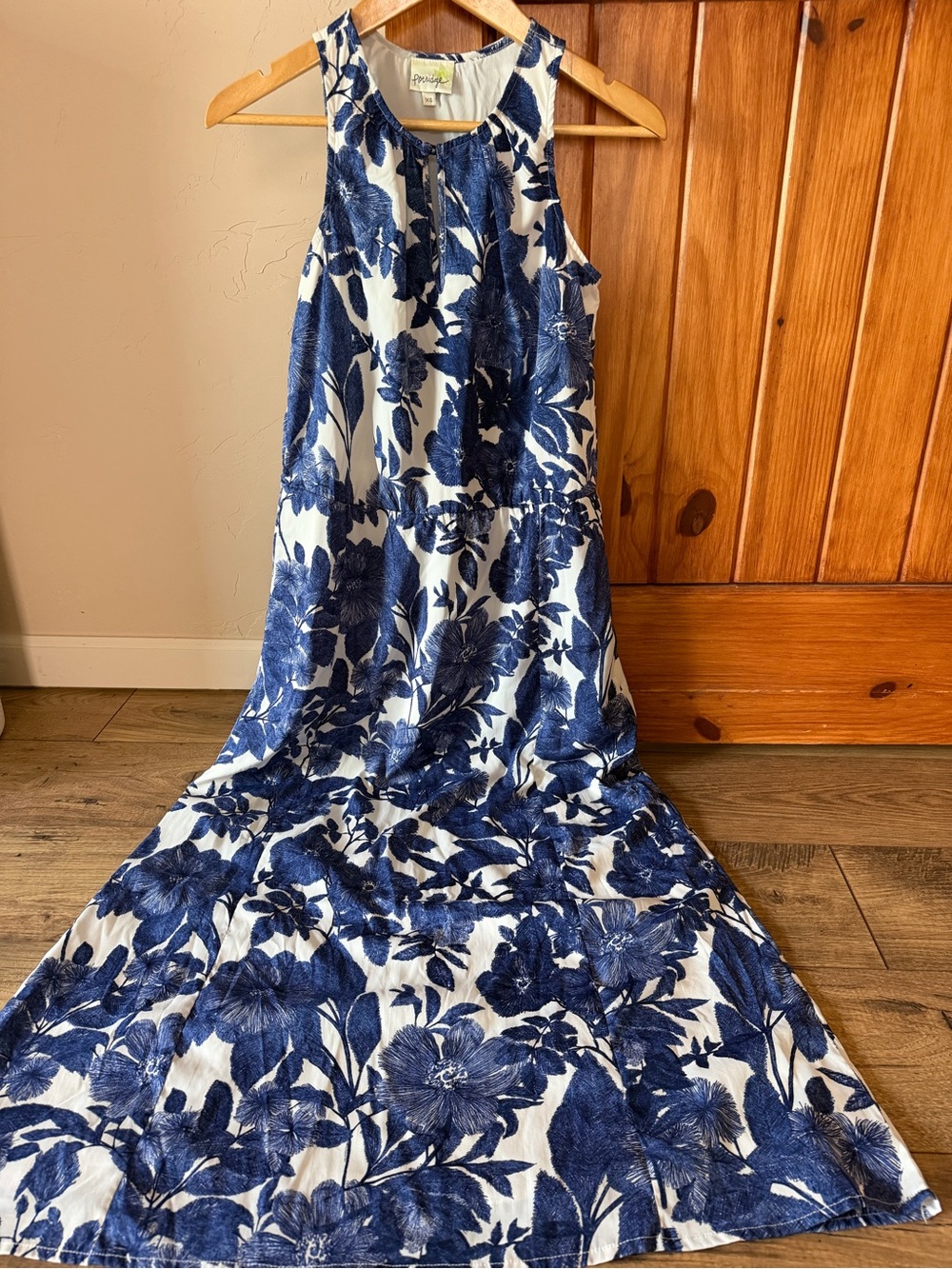 Anthropologie Porridge Floral Blue & White Maxi Dress - Size XS EUC sleeveless